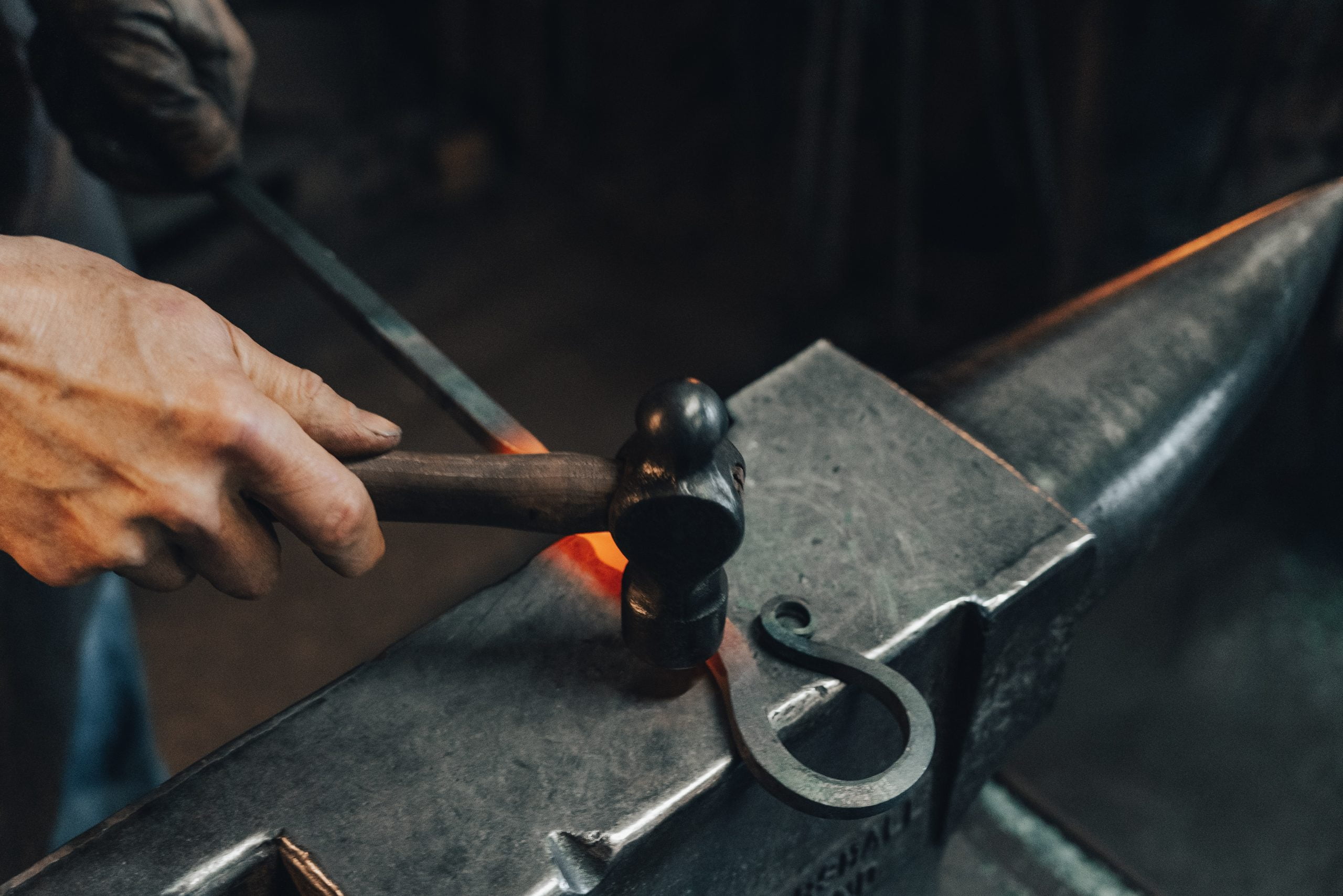 Exploring Modern Technological Advancements in Treating Blacksmithing Injuries
