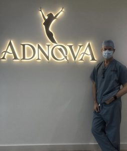 Dr. Charles Durrant, a Trailblazer in Breast Cosmetic Surgery at Adnova Clinic